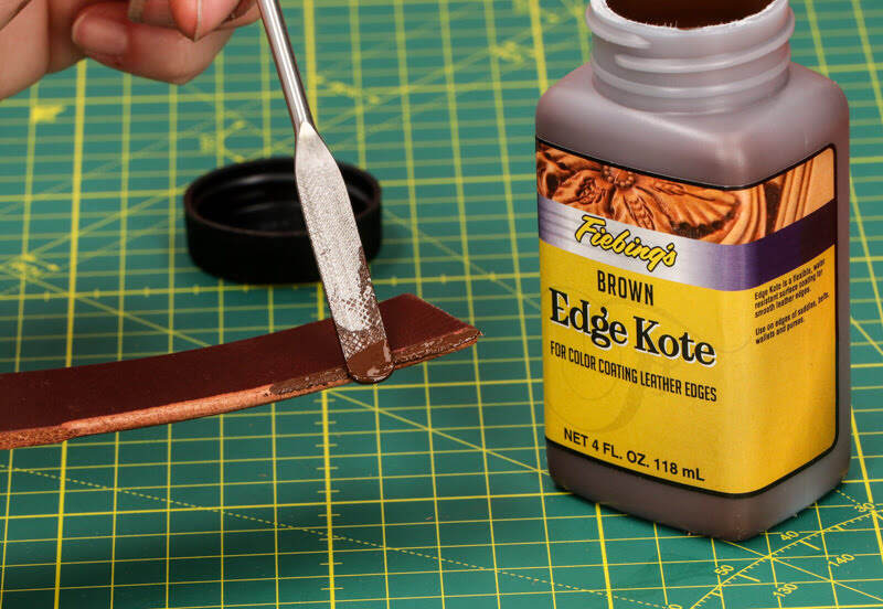 Applying Edge Kote leather paint to leather using an edge paddle