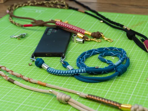 Make your own adjustable phone cord | Tutorial DIY kit