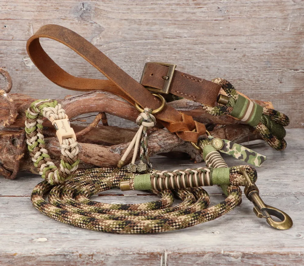 Tough in Camouflage Cool dog leash and collar