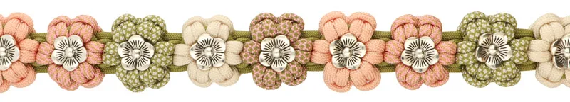 Aztec Sunbar paracord knot in different colours per flower