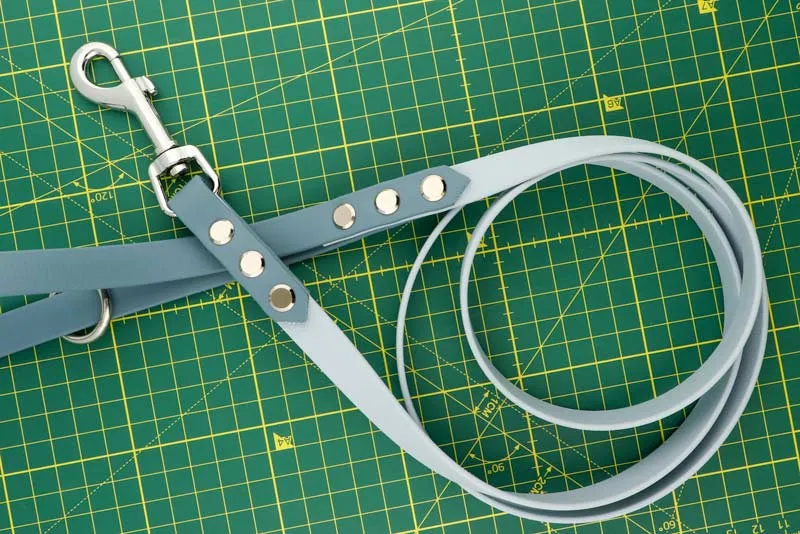 Super Heavy Duty BioThane Clamping Leash – Work Leash From Wooden Back Farms (Made In Germany)