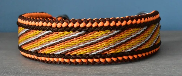 A collar made with the LTR's One Way knot