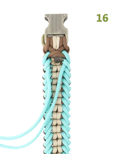 finish your knot with the paracord type III needle blunt